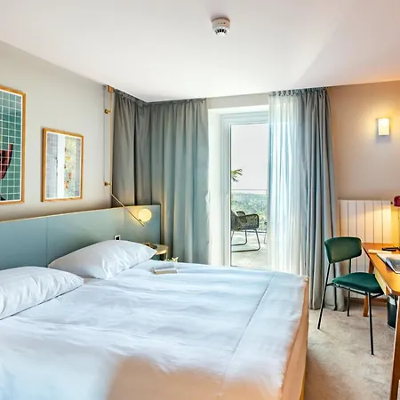 Du Leman - Jongny Hotel