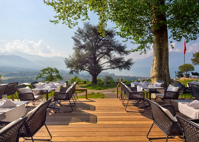 Отель Du Leman - Jongny