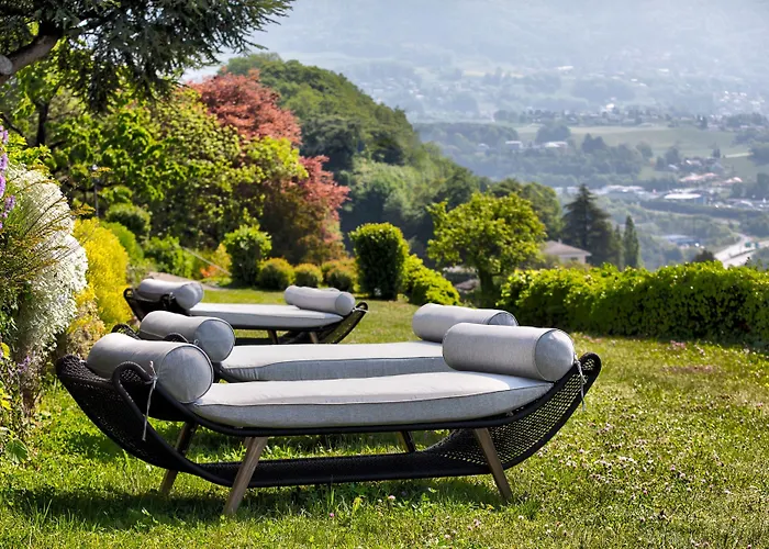 Du Leman - Jongny Hotel