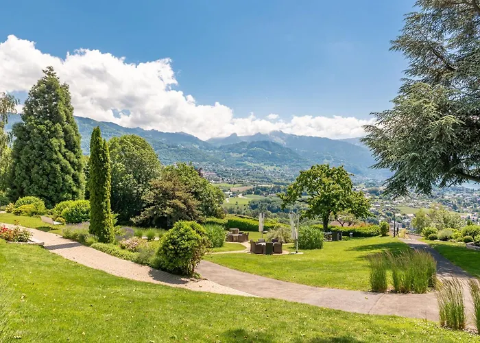 Du Leman - Jongny Hotel 3*