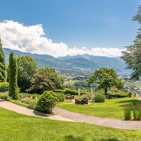 Du Leman - Jongny Hotel 3*